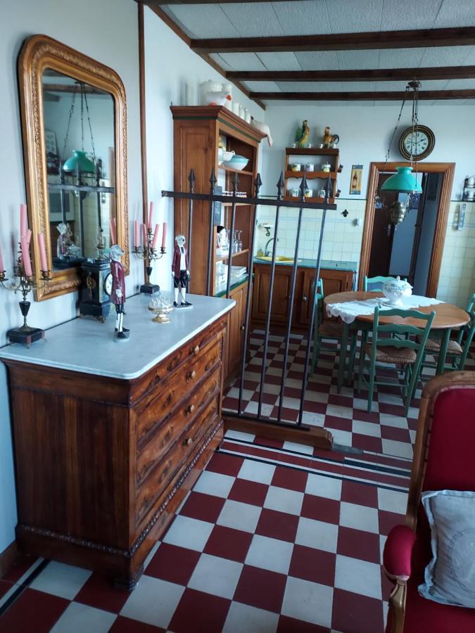 L'Arum Antique Sainte-Catherine-de-Fierbois المظهر الخارجي الصورة