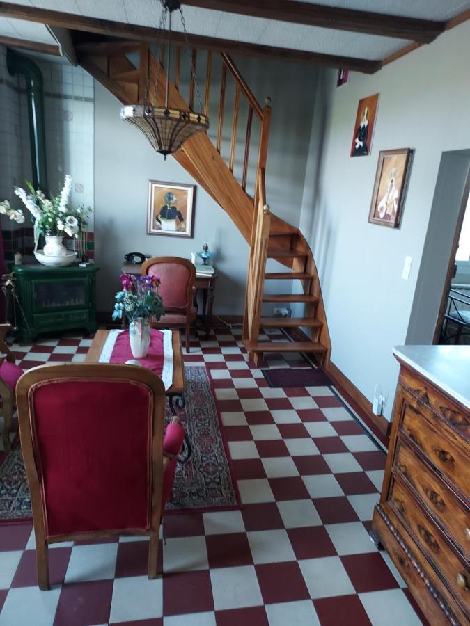 L'Arum Antique Sainte-Catherine-de-Fierbois المظهر الخارجي الصورة