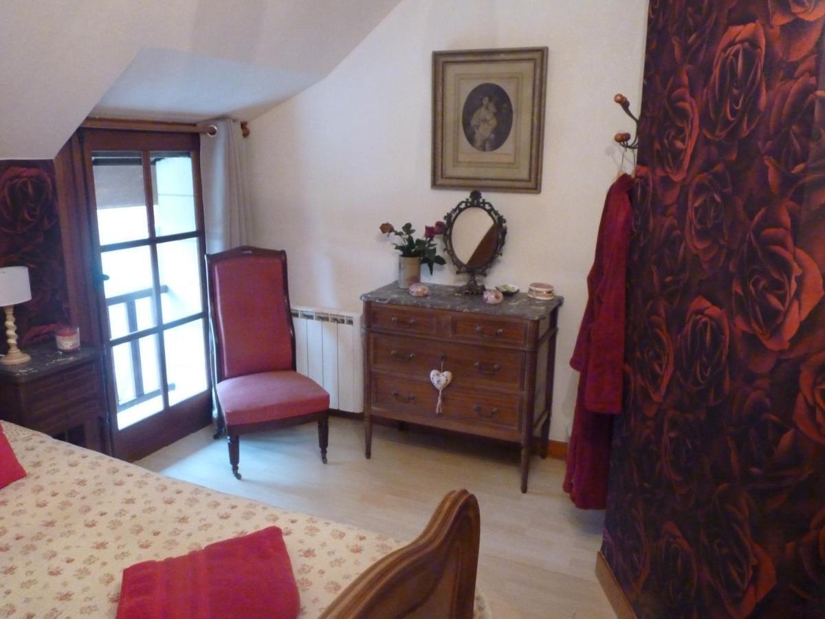 L'Arum Antique Sainte-Catherine-de-Fierbois المظهر الخارجي الصورة